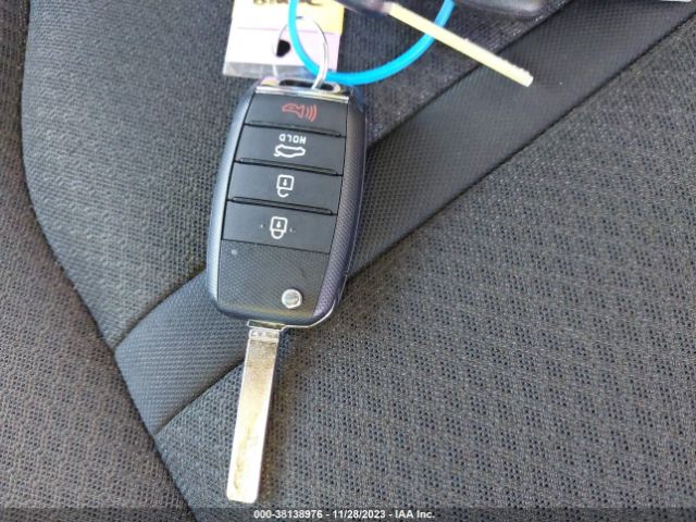 5XXGT4L3XHG169438 KIA Optima Lx