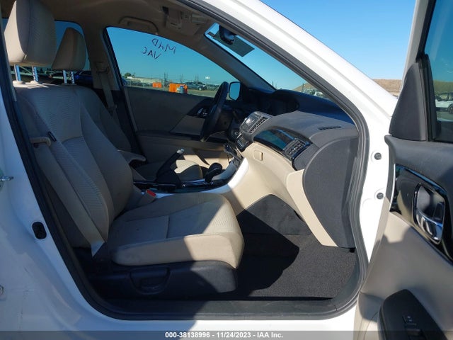 Honda ACCORD LX 2017 1HGCR2F34HA174466 Image 5
