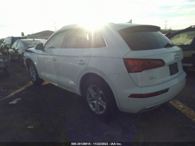 WA1ANAFY0K2128068 Audi Q5 45 Premium