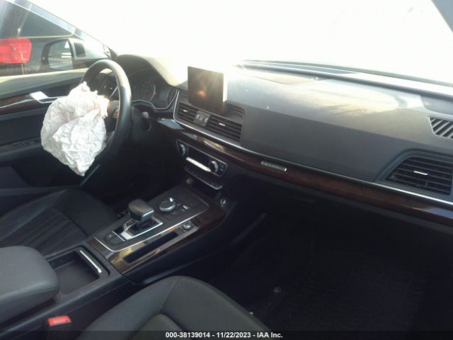 WA1ANAFY0K2128068 Audi Q5 45 Premium