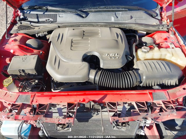 Dodge Challenger Sxt 2018 2C3CDZAG5JH318229 Image 10