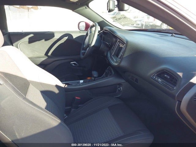 Dodge Challenger Sxt 2018 2C3CDZAG5JH318229 Image 5