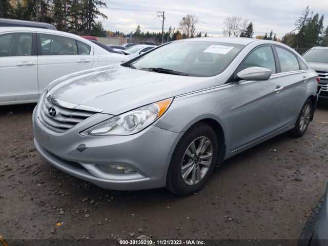2013 HYUNDAI SONATA GLS VIN: 5NPEB4AC7DH707413