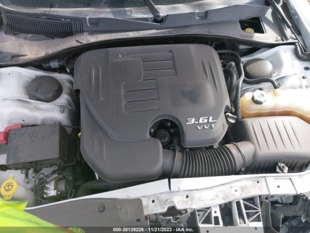 2C3CDXBGXKH709834 Dodge Charger Sxt Rwd
