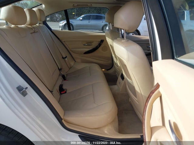 WBA3C1C58EK106867 BMW 328I