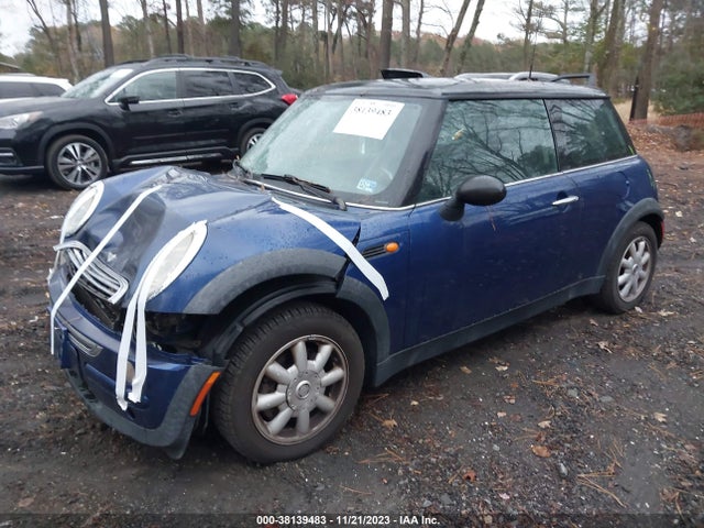 2004 MINI COOPER WMWRC334X4TC54141 Photo 1