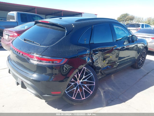2024 PORSCHE MACAN WP1AA2A59RLB03029 Photo 3