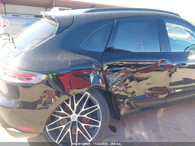 2024 PORSCHE MACAN WP1AA2A59RLB03029 Photo 5