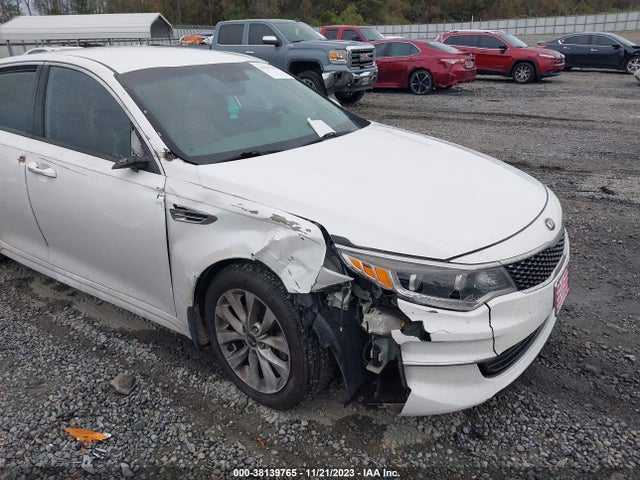 2016 KIA OPTIMA EX VIN: 5XXGU4L36GG079957