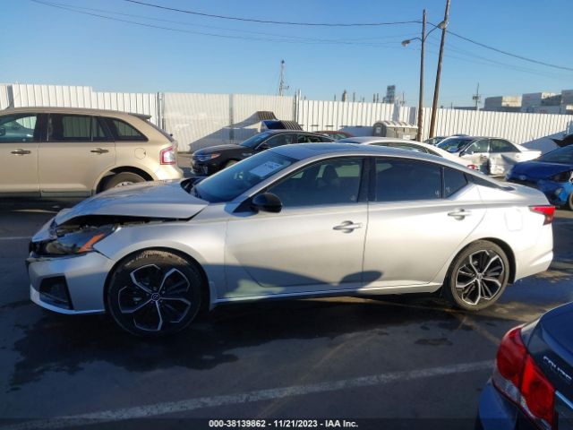 1N4BL4CV7RN308979 Nissan Altima Sr Fwd