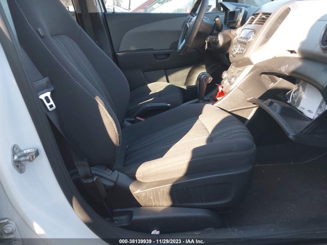 Chevrolet Sonic Lt Auto 2015 1G1JC5SH8F4191351 Image 5