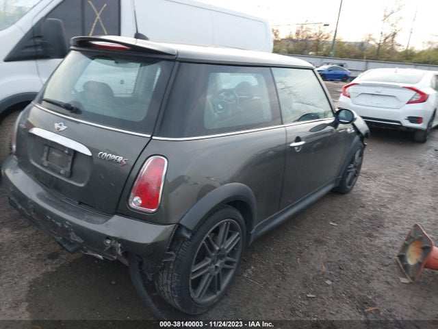 2006 MINI COOPER S WMWRE335X6TL23770 Photo 3