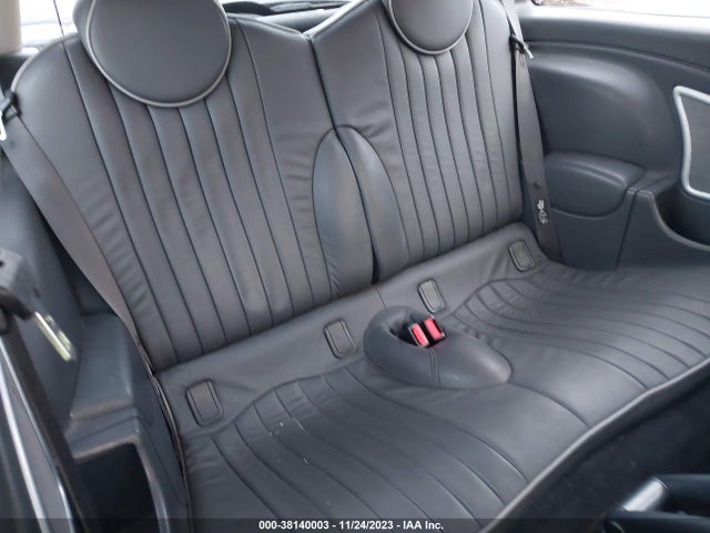 2006 MINI COOPER S WMWRE335X6TL23770 Photo 7