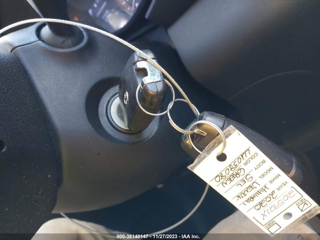 2020 HYUNDAI VENUE SEL VIN: KMHRC8A35LU038080