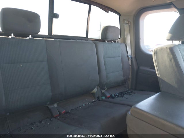 2006 NISSAN TITAN SE VIN: 1N6AA06B66N570877