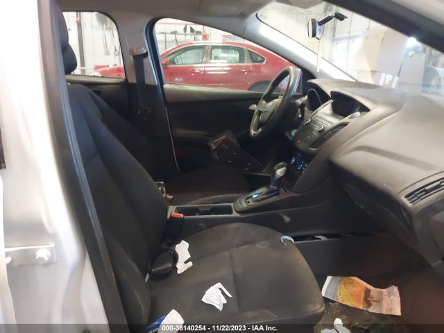 2018 FORD FOCUS SE VIN: 1FADP3F2XJL231615