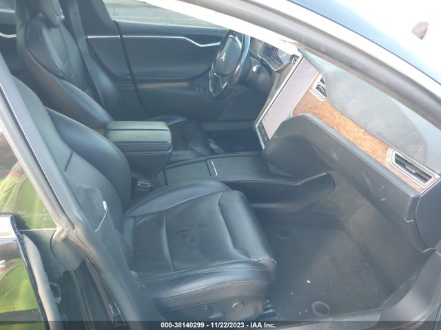 5YJSA1E11HF189770 Tesla Model S 60/75