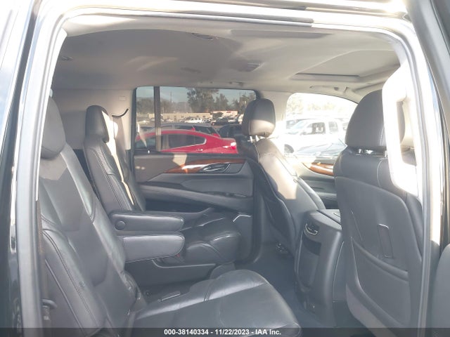 1GYS3HKJXLR184068 Cadillac Escalade Esv 2wd Luxury