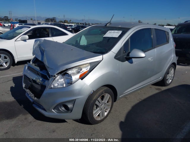 Chevrolet Spark 1lt Cvt 2015 KL8CD6S94FC709319 Image 2