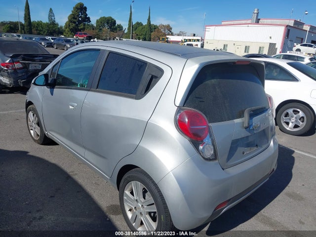 Chevrolet Spark 1lt Cvt 2015 KL8CD6S94FC709319 Image 3