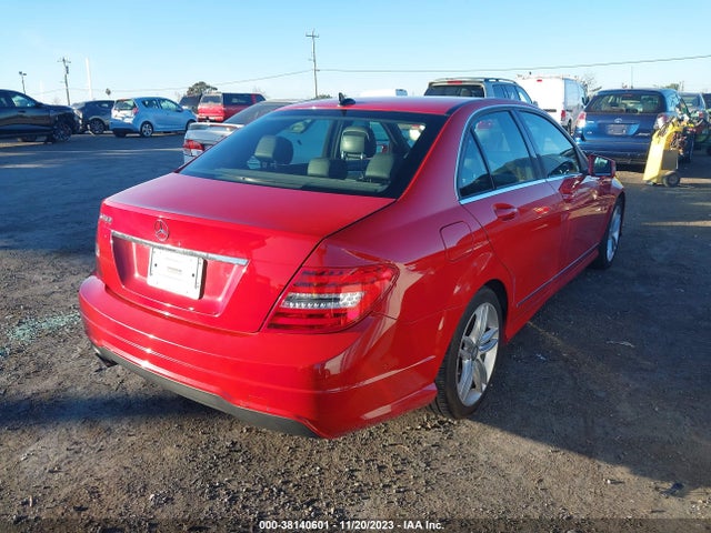 WDDGF4HB7EA962619 Mercedes-Benz C 250 Luxury/sport