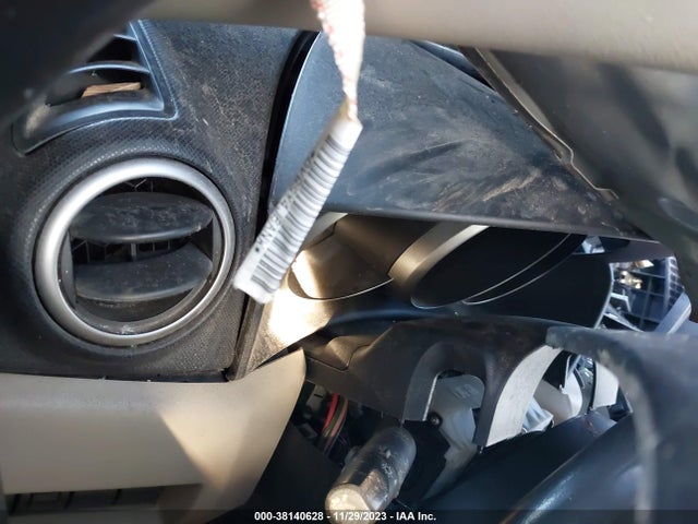 2006 MAZDA MAZDA3 I VIN: JM1BK32FX61473056