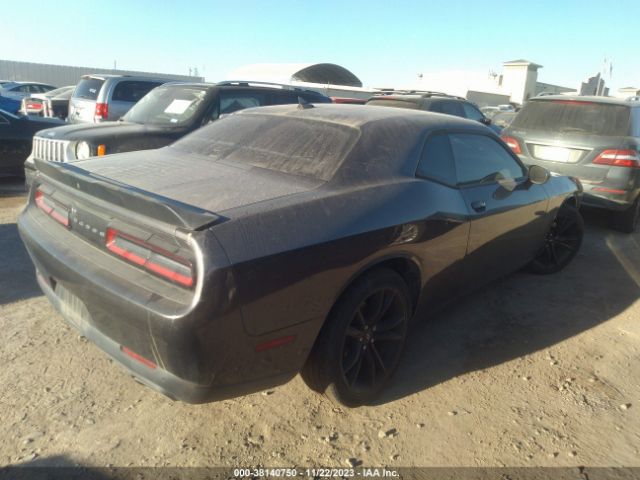 2C3CDZAG7HH501819 Dodge Challenger Sxt Plus