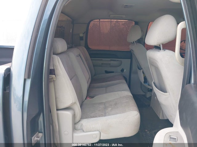 2009 CHEVROLET SILVERADO 1500 LT VIN: 3GCEC23039G273169