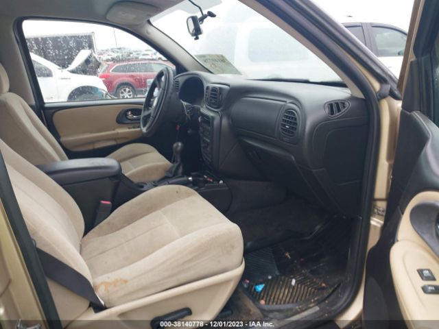 2005 CHEVROLET TRAILBLAZER 1GNDT13S052134263 Photo 4