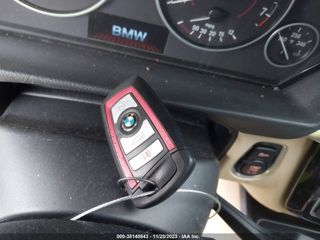 BMW 328I 2016 WBA8E9G57GNT47832 Image 11