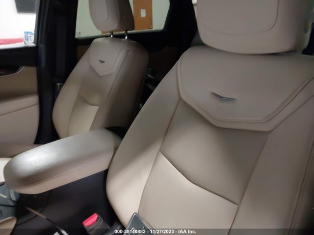 2019 CADILLAC XT5 1GYKNDRS3KZ136220 Photo 7