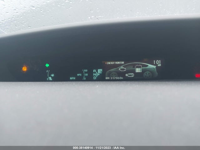Toyota Prius Two 2014 JTDKN3DU2E1810689 Image 7