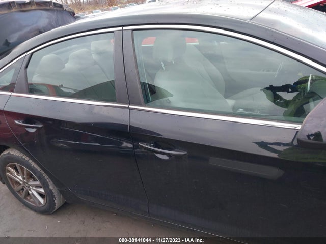 Hyundai SONATA SE 2015 5NPE24AF2FH163013 Image 13