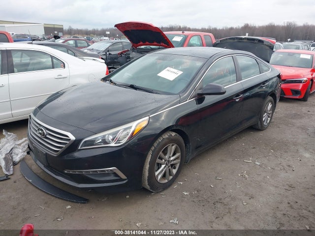 Hyundai SONATA SE 2015 5NPE24AF2FH163013 Image 2