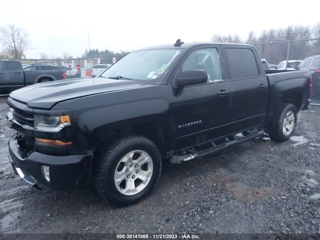 Chevrolet Silverado 1500 2lt 2018 3GCUKREC8JG172566 Image 2