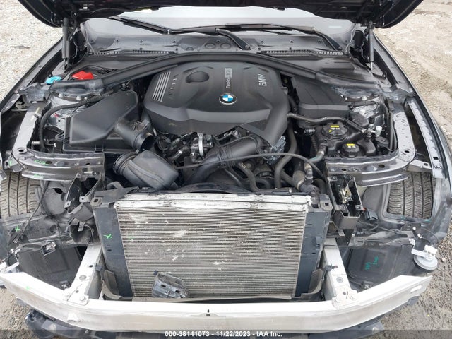 BMW 330i Xdrive 2018 WBA8D9G54JNU68201 Image 10