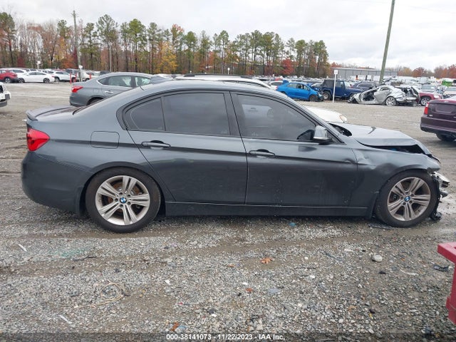 BMW 330i Xdrive 2018 WBA8D9G54JNU68201 Image 13