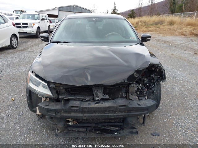 2013 VOLKSWAGEN JETTA 2.5L SE VIN: 3VWDP7AJ2DM282896