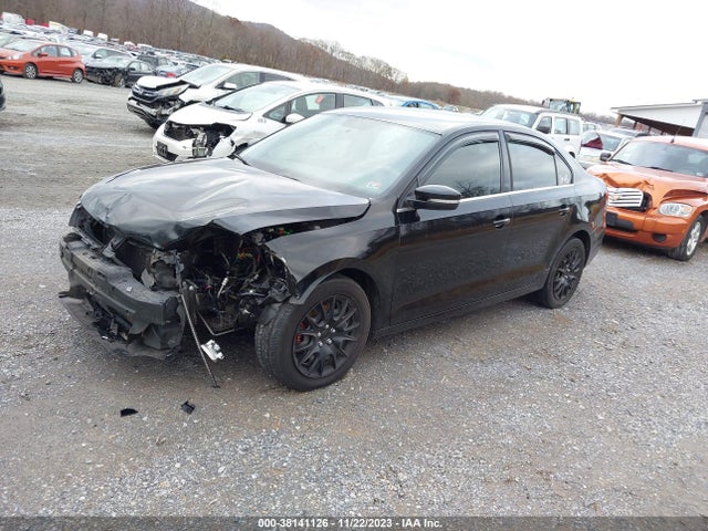 2013 VOLKSWAGEN JETTA 2.5L SE VIN: 3VWDP7AJ2DM282896
