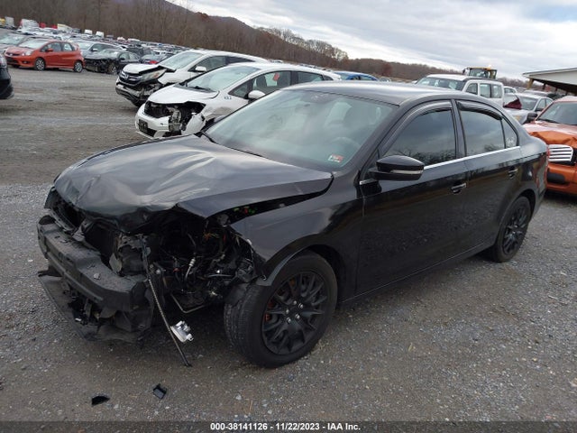 2013 VOLKSWAGEN JETTA 2.5L SE VIN: 3VWDP7AJ2DM282896