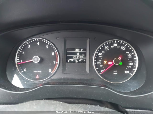 2013 VOLKSWAGEN JETTA 2.5L SE VIN: 3VWDP7AJ2DM282896