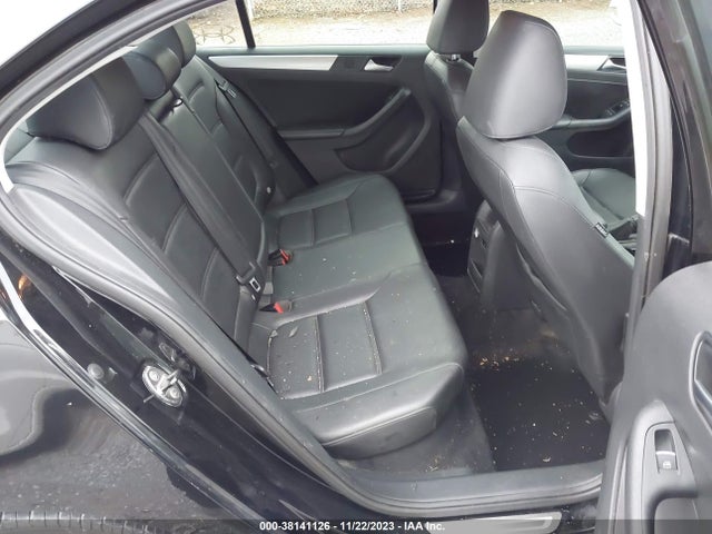 2013 VOLKSWAGEN JETTA 2.5L SE VIN: 3VWDP7AJ2DM282896