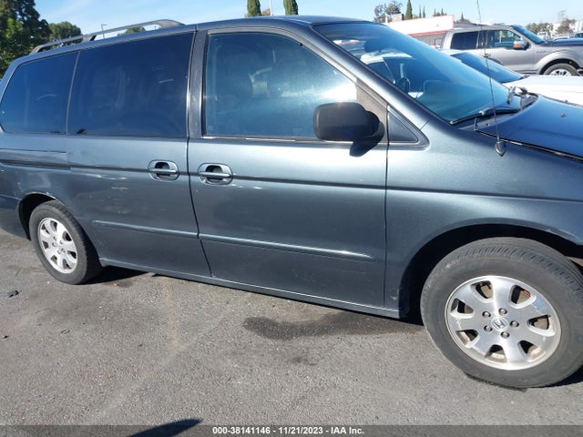 2003 HONDA ODYSSEY EX VIN: 5FNRL186X3B120083