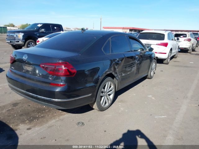 2019 VOLKSWAGEN PASSAT 1VWLA7A30KC009131 Photo 3