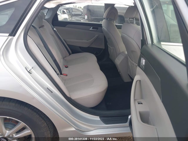 2016 HYUNDAI SONATA SE VIN: 5NPE24AF0GH356133