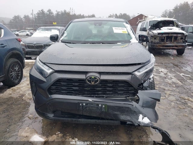 Toyota RAV4 LE 2023 2T3F1RFV7PW352433 Image 13