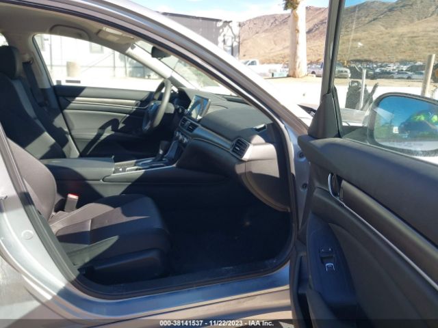 1HGCV1F10KA085893 Honda ACCORD LX