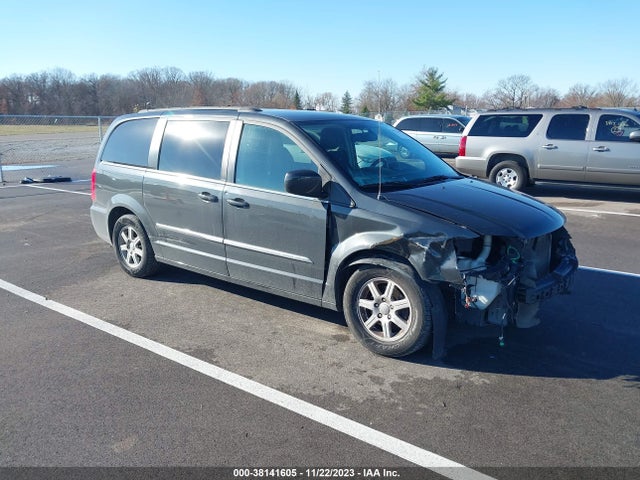 38141605 :رقم المزاد ، 2A4RR5DG3BR720171 vin ، 2011 Chrysler Town & Country Touring مزاد بيع