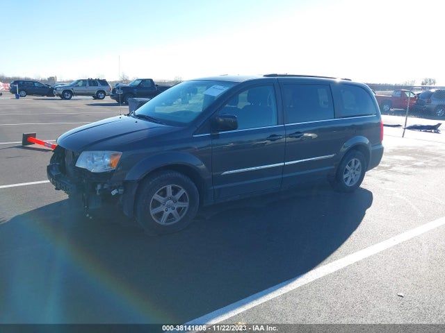 38141605 :رقم المزاد ، 2A4RR5DG3BR720171 vin ، 2011 Chrysler Town & Country Touring مزاد بيع