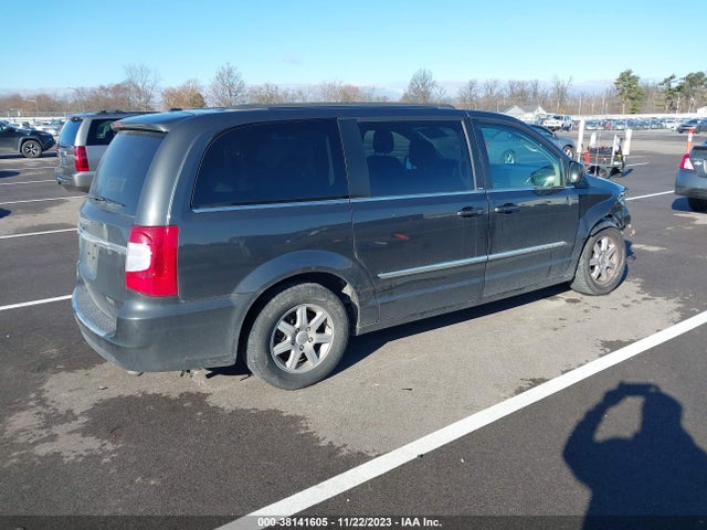 38141605 :رقم المزاد ، 2A4RR5DG3BR720171 vin ، 2011 Chrysler Town & Country Touring مزاد بيع